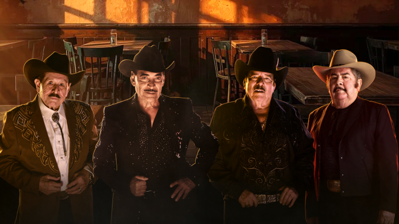 Palomazo Norteño in Concert