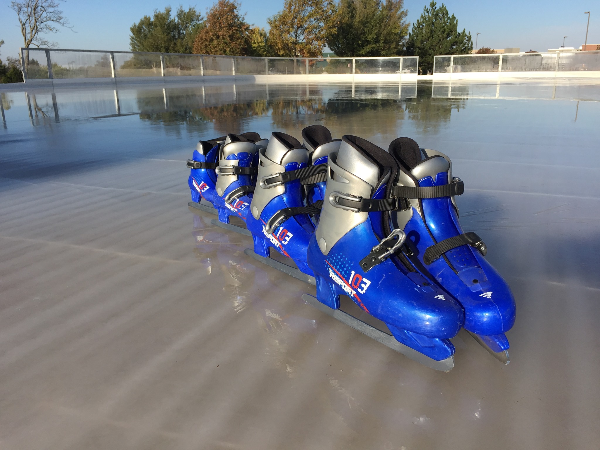 Crest on Ice in Norman